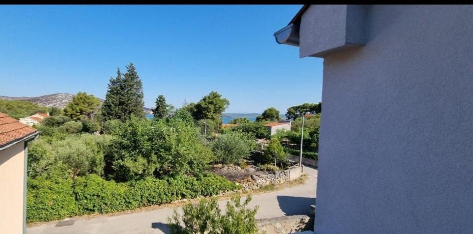 Nika Villa Bilice Eksteriør billede