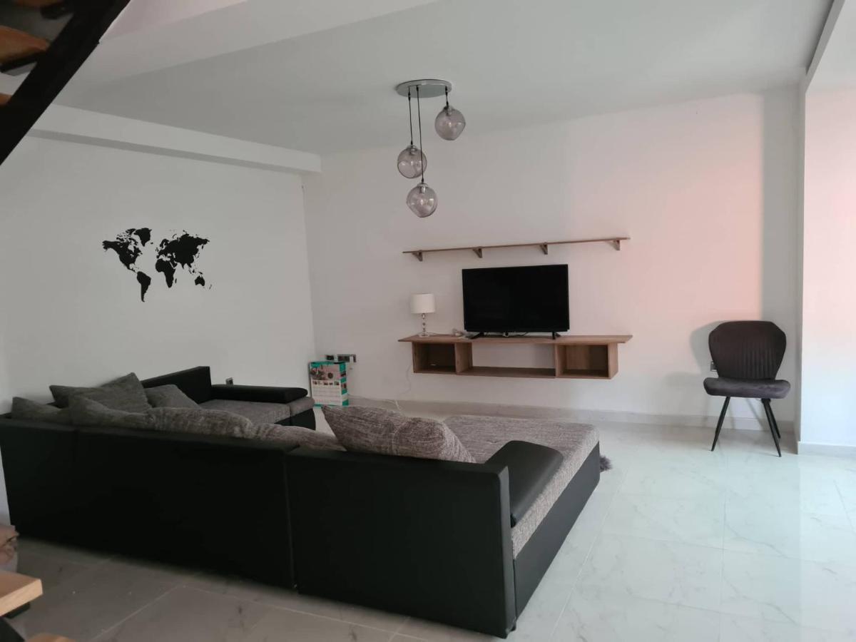 Nika Villa Bilice Eksteriør billede